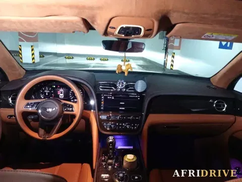 2024 Bentley Bentayga 5