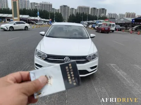 2019 Bestune T77 2