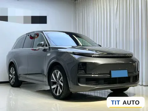2023 Li L8 3