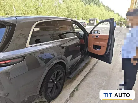 2023 Li L8 7