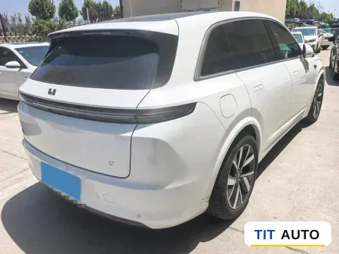 2023 Li L7 3