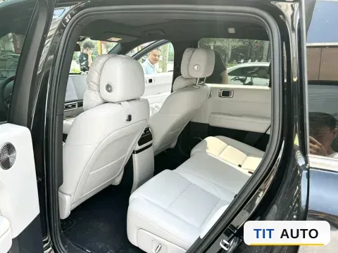 2025 Li L6 4