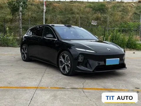 2025 NIO ET5T 2