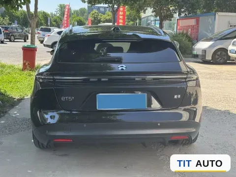 2024 NIO ET5T 4