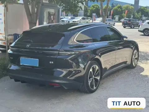2024 NIO ET5T 6