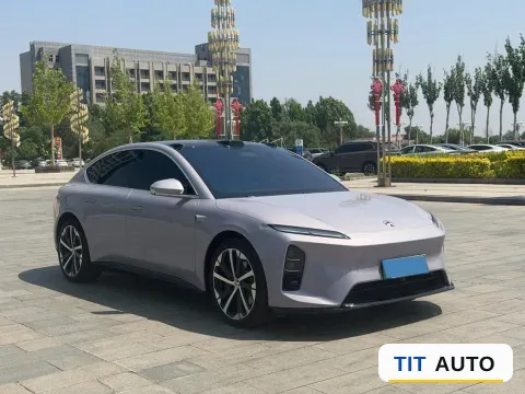2025 NIO ET5 3