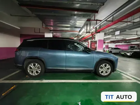 2020 NIO ES8 2