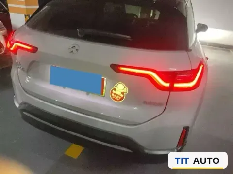2020 NIO ES6 7