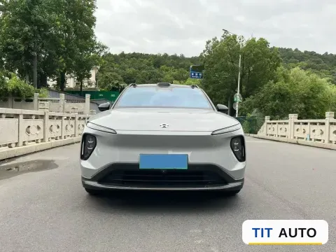 2023 NIO ES6 2