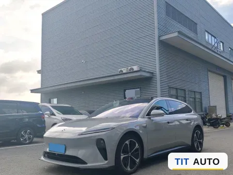 2023 NIO ET5T
