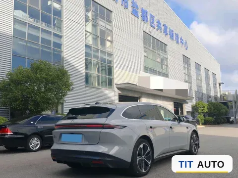 2023 NIO ET5T 5