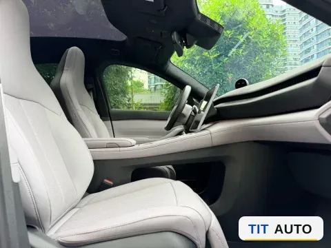 2023 NIO EC6 8