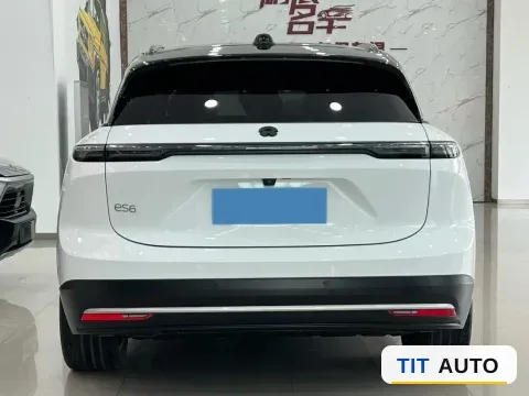 2023 NIO ES6 8