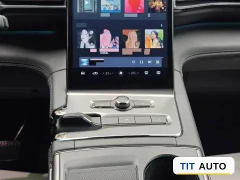 2020 NIO ES6 4