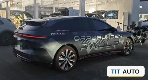2025 NIO ET5T 3
