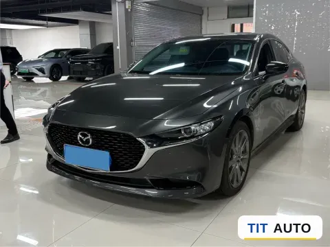 2021 Mazda 3 Axela