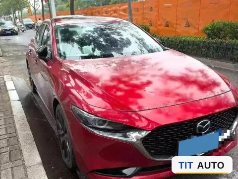 2022 Mazda 3 Axela 2