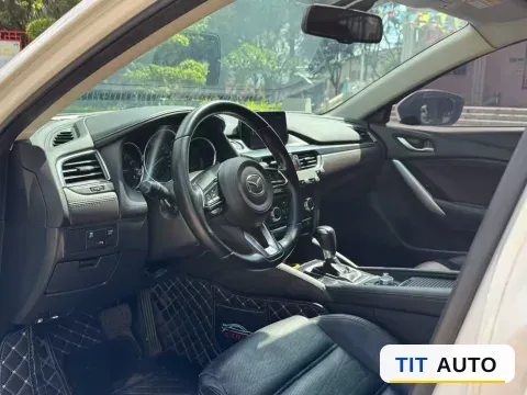 2018 Mazda Atenza 5