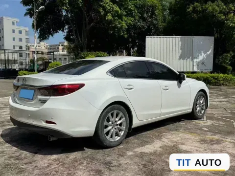 2018 Mazda Atenza 8