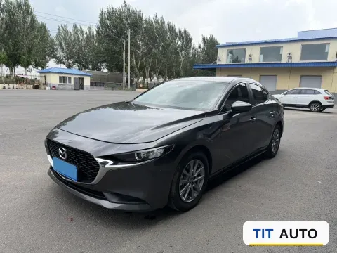 2021 Mazda 3 Axela