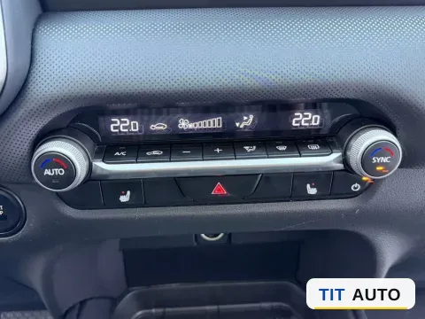 2023 Mazda CX-50 9