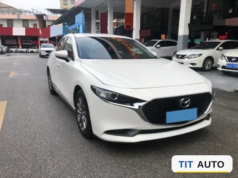 2020 Mazda 3 Axela 3