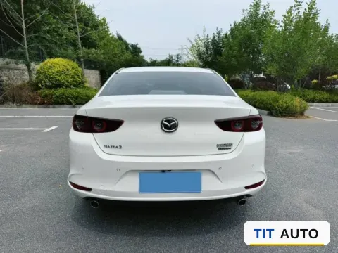 2022 Mazda 3 Axela 8