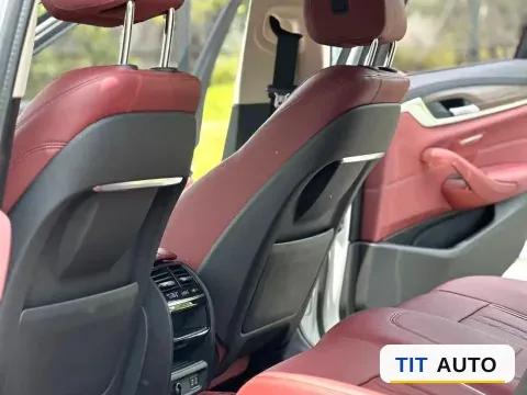 2021 BMW 5 Series 6