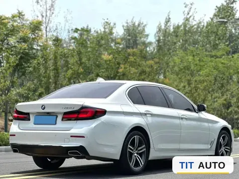 2021 BMW 5 Series 7