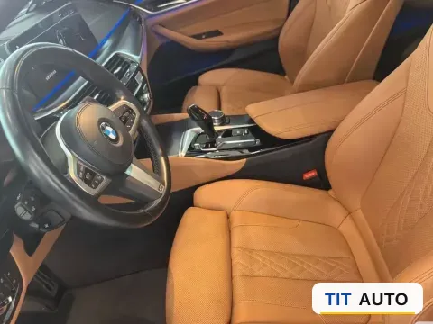 2022 BMW 5 Series 7