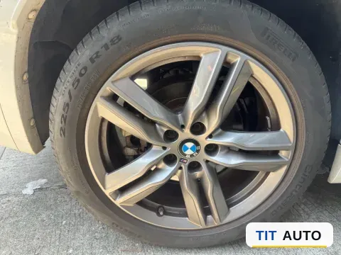2021 BMW X2 8