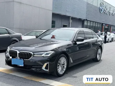 2022 BMW 5 Series