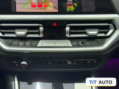 2022 BMW 3 Series 8
