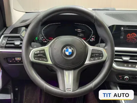 2022 BMW 3 Series 9