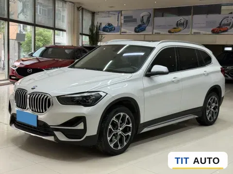 2022 BMW X1