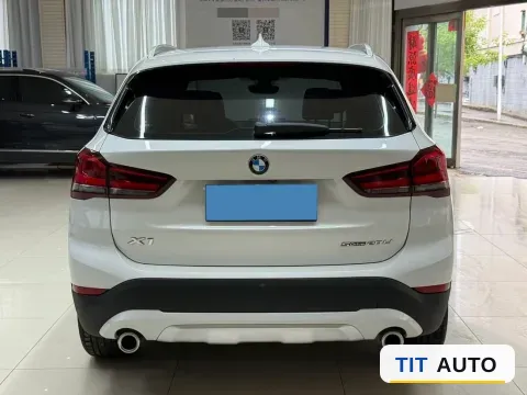 2022 BMW X1 5
