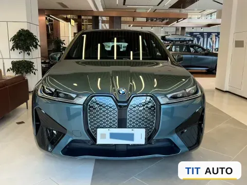 2023 BMW iX 2