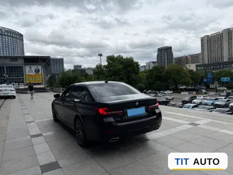 2021 BMW 5 Series 7