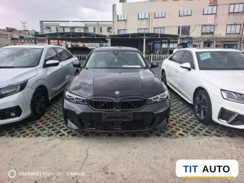 2025 BMW 3 Series 2