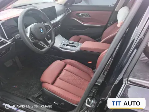 2025 BMW 3 Series 3