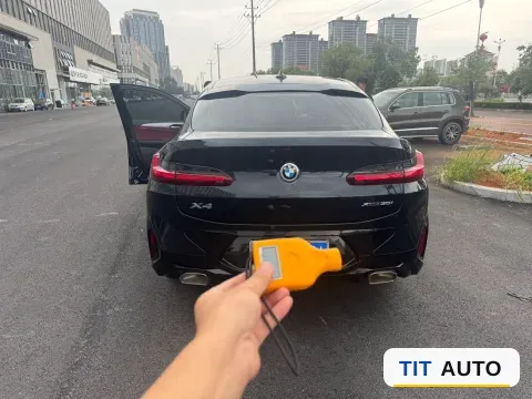 2022 BMW X4 3