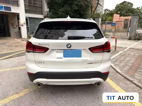 2022 BMW X1 3