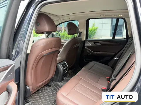 2023 BMW X3 6