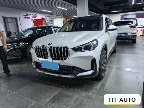 2025 BMW X1