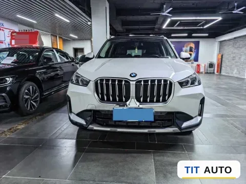 2025 BMW X1 2