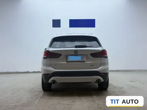 2021 BMW X1 16
