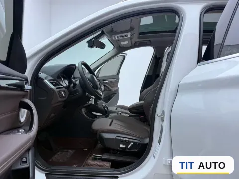 2021 BMW X1 5