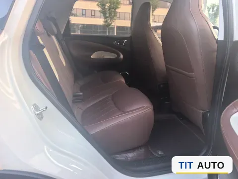 2023 WuLing BinGuo 5