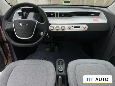 2021 WuLing HongGuang MINI EV 4