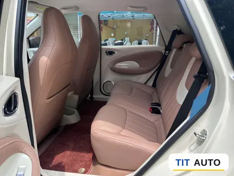 2025 WuLing BinGuo 8